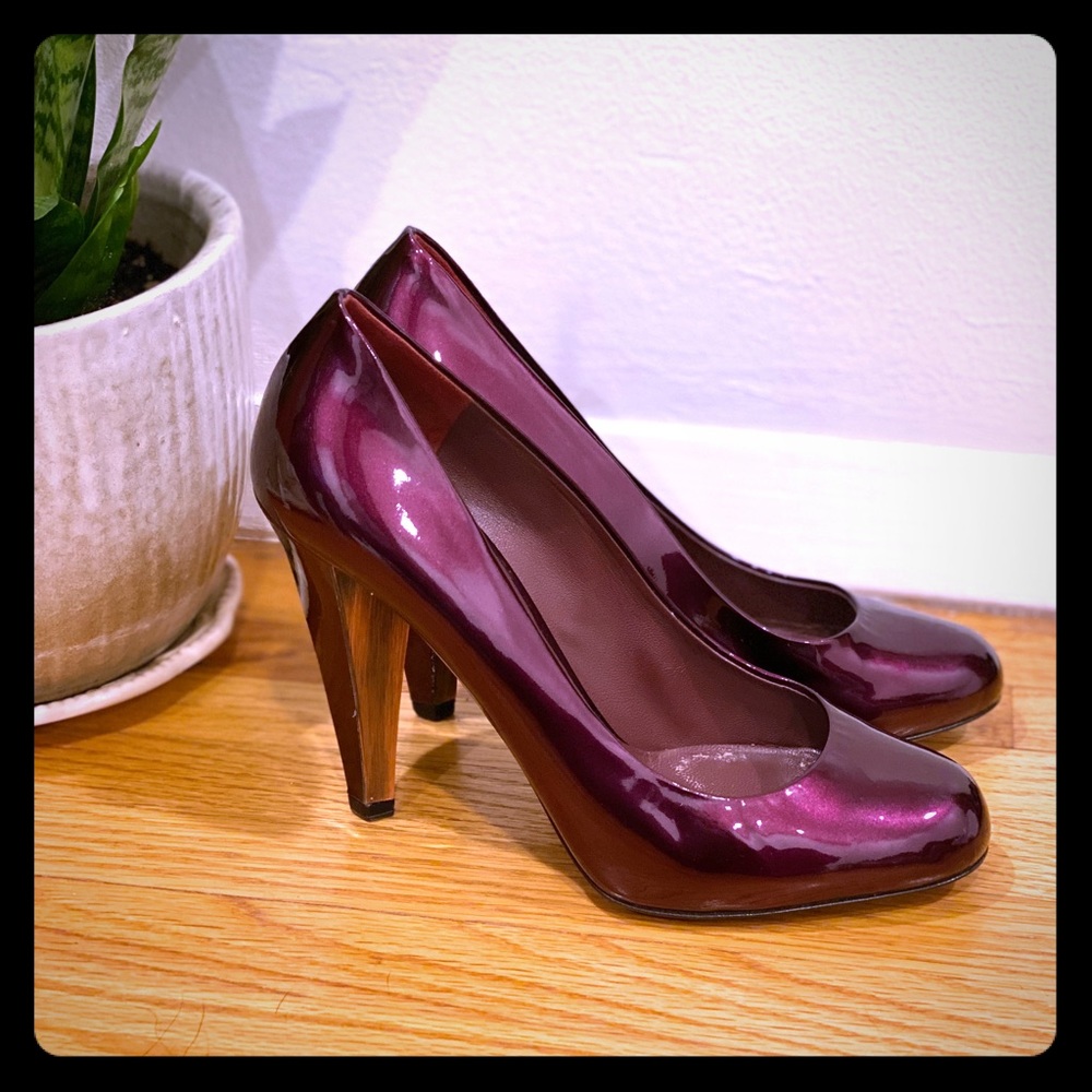 MIU MIU Patent leather pumps